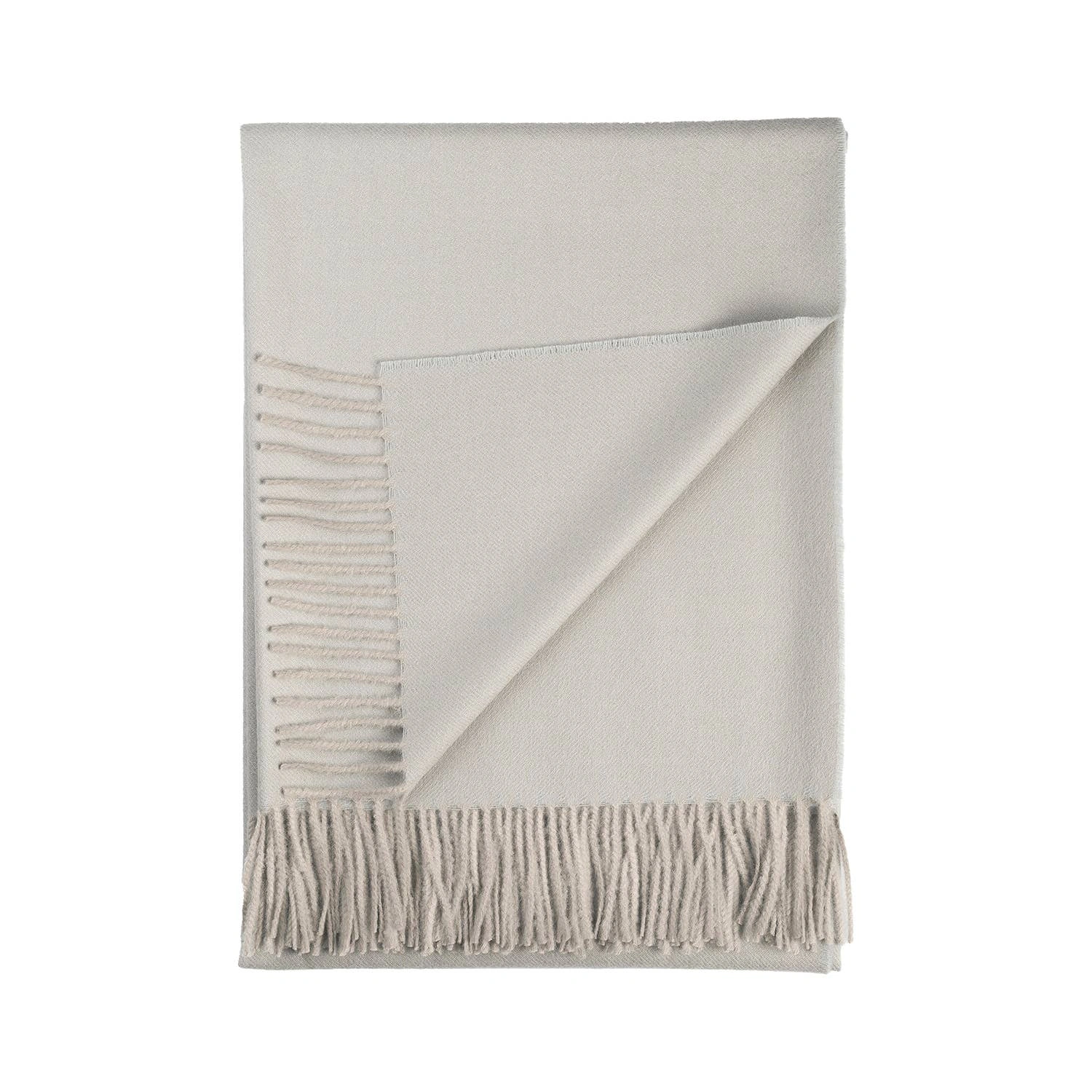 Luxuriously Soft London Fog Baby Alpaca Throw – Wrap Yourself in Cozy Bliss.